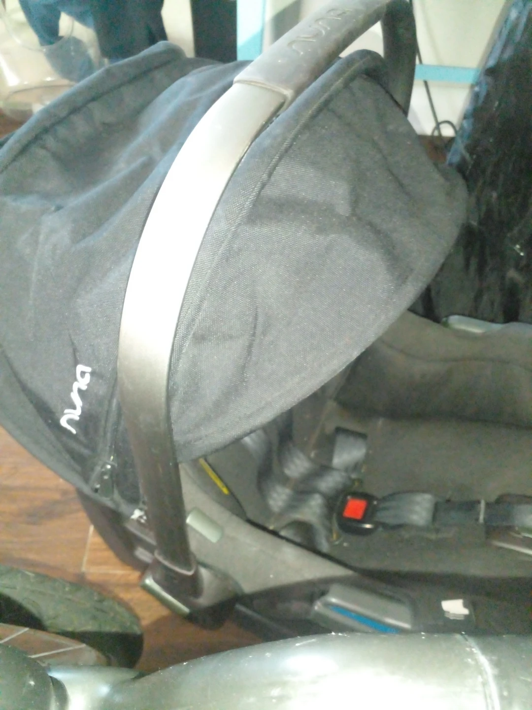 Baby trend 3 wheeler  stoller nuna carseat 2 level play pen - photo 4