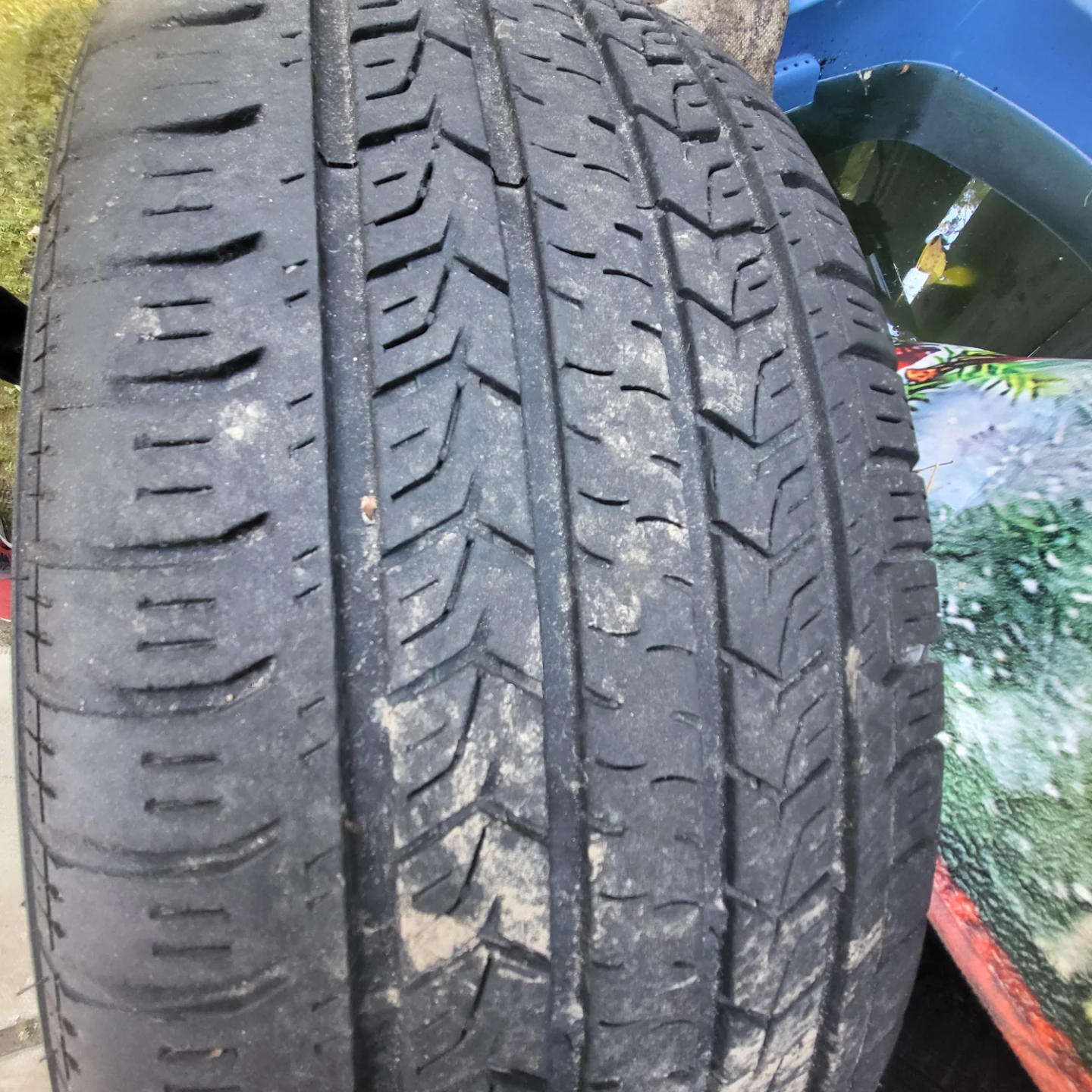 4 HD 275/60R20.gOff-Road Wheels with Tires- Like New - photo 3