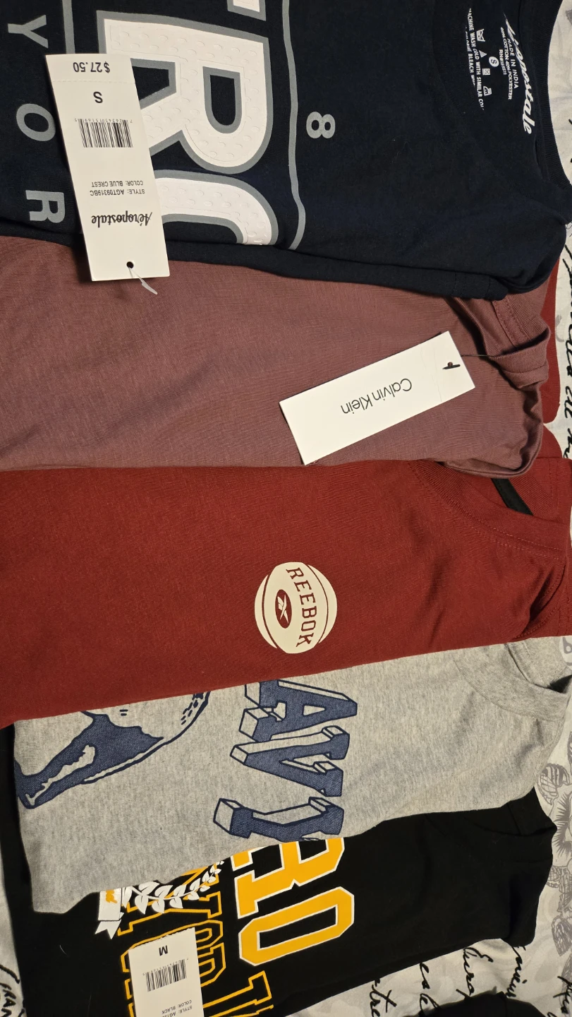 5 T-Shirts