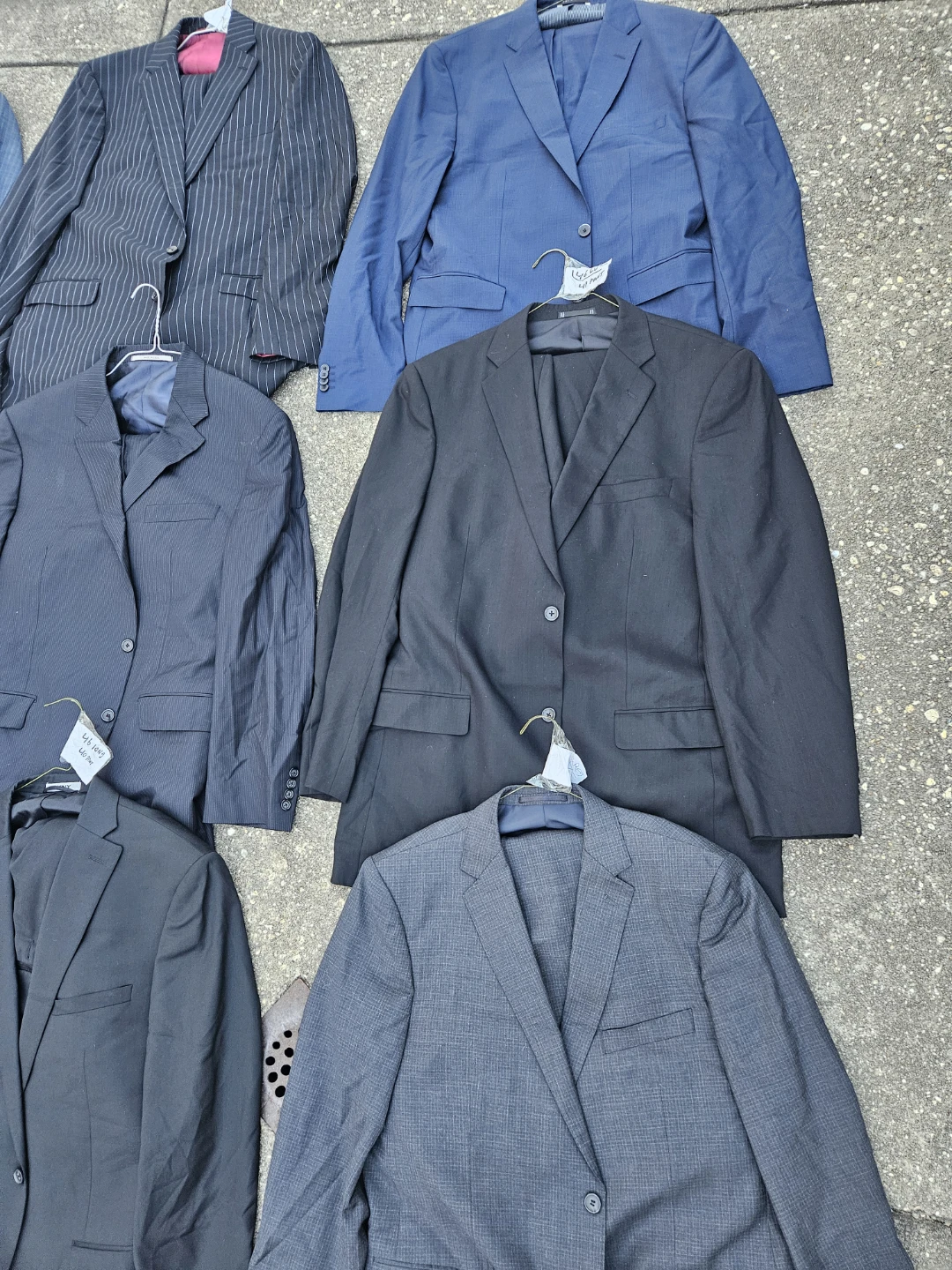 9 used suits and 4 jackets. Size 46R 46L - photo 2