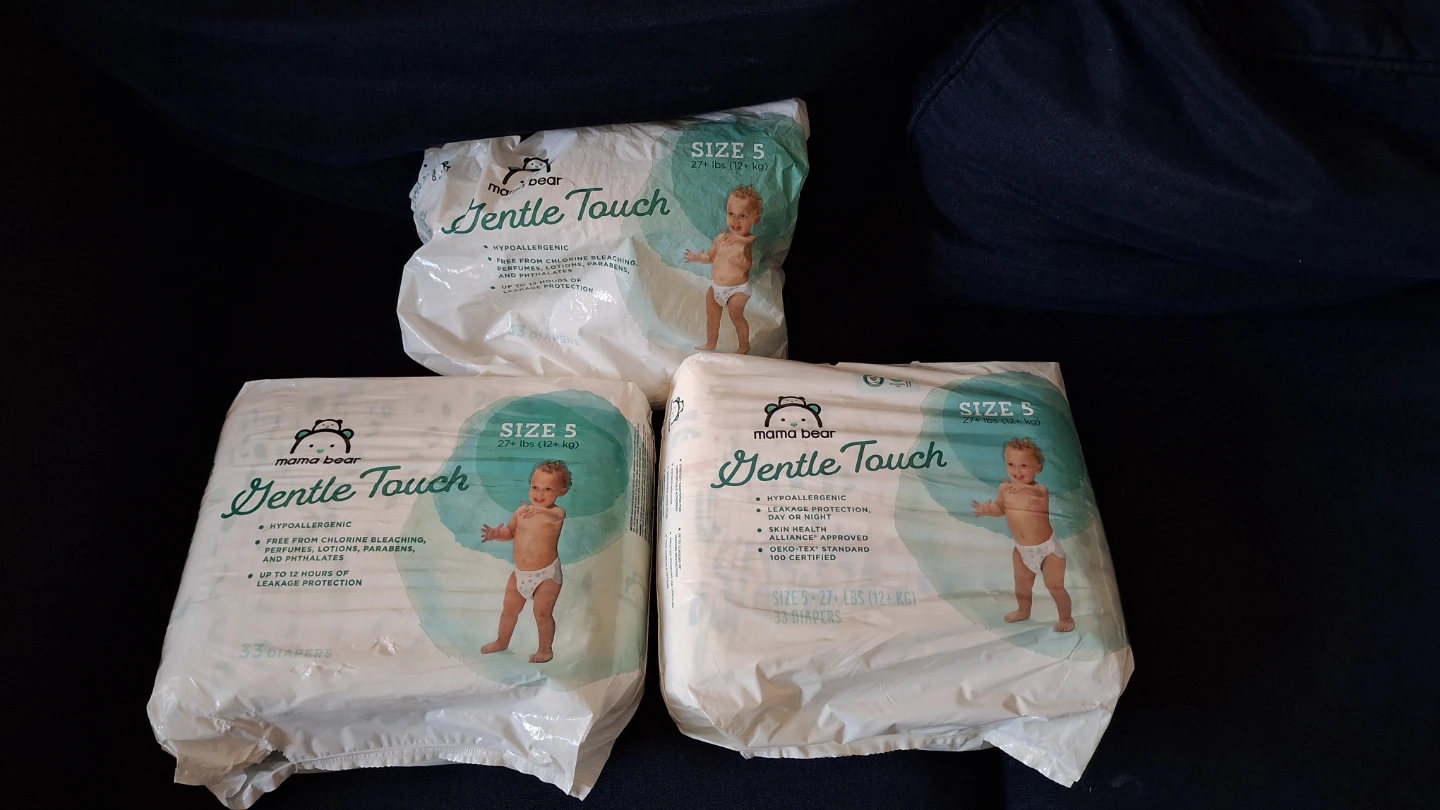NEW 2.5 Packs Mama Bear Diapers - Size 5