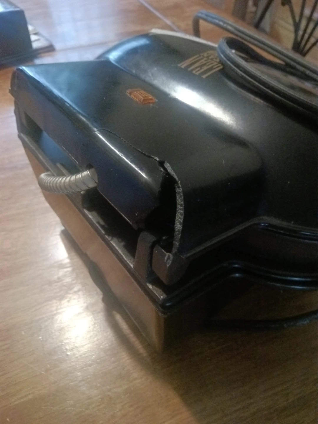 George Foreman Lean Mean Fat Grilling Machine - photo 4