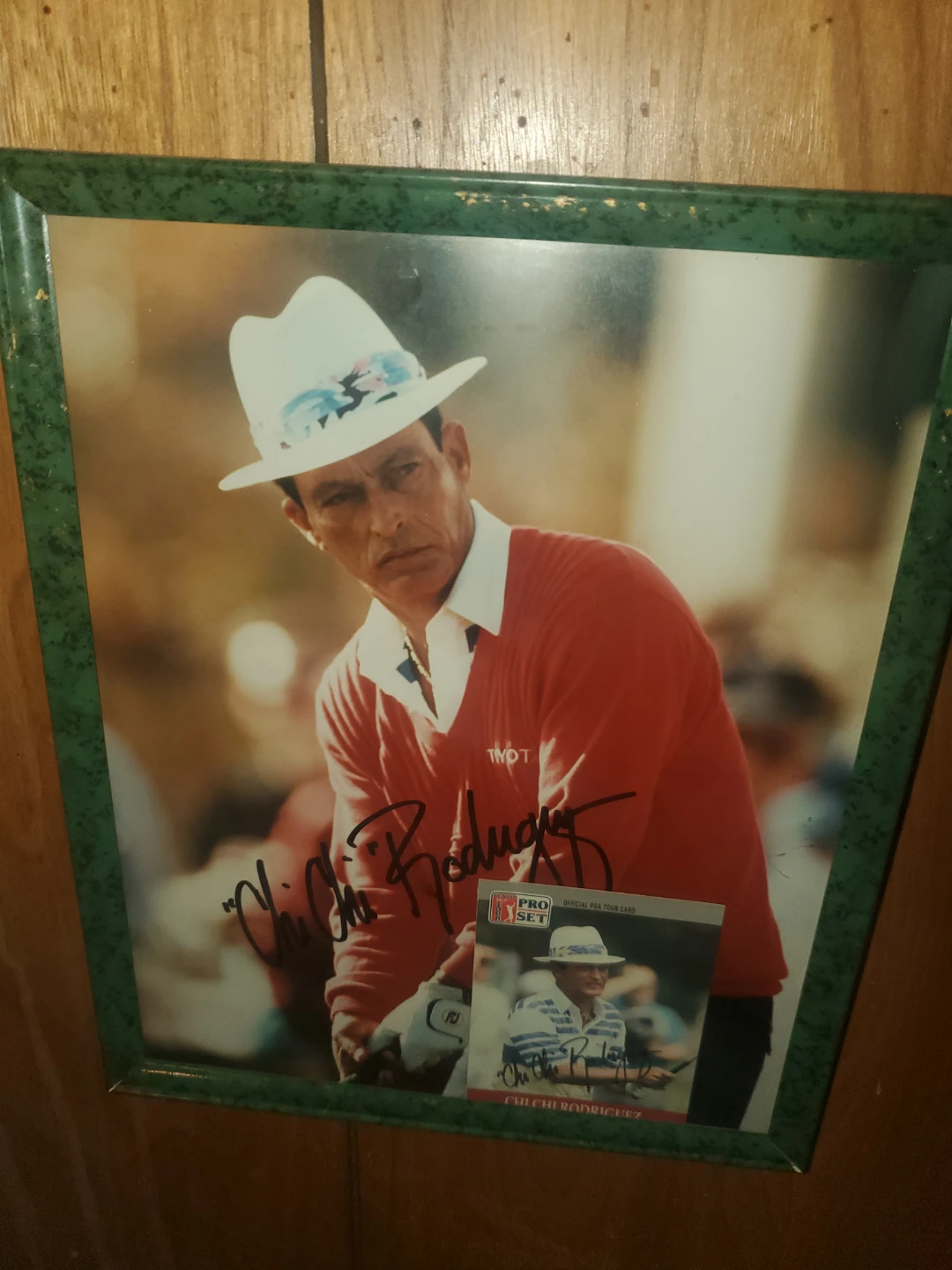 Chi Chi Rodriguez Autographed Photo with Trading Card