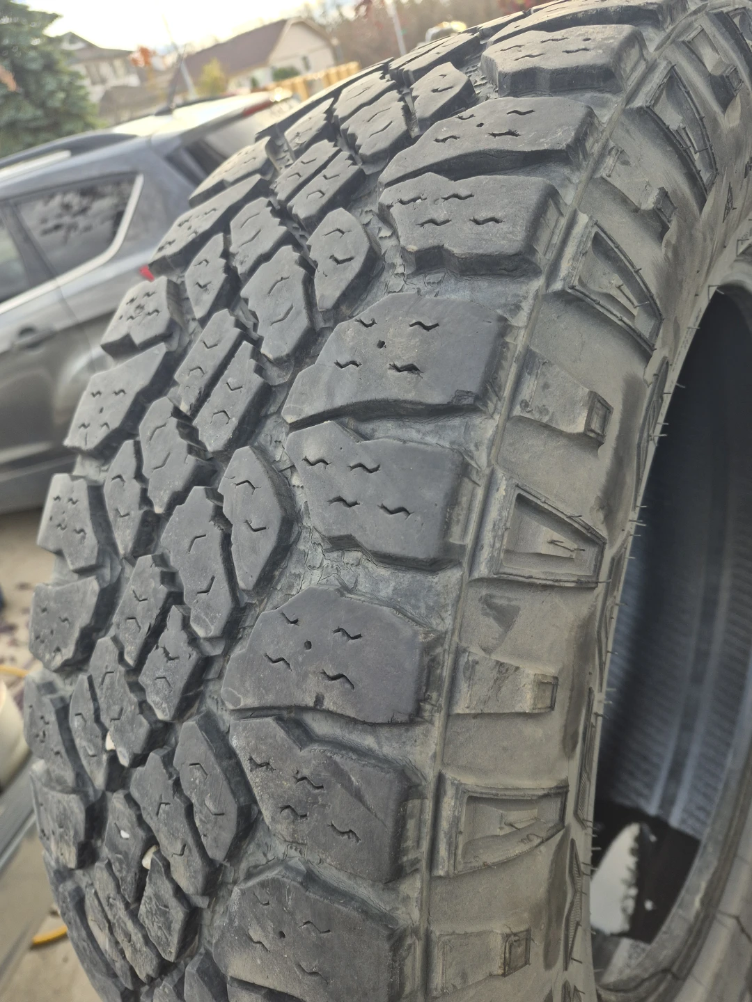 Lt275/65r20 Set of 4 All-Terrain Tires - photo 2