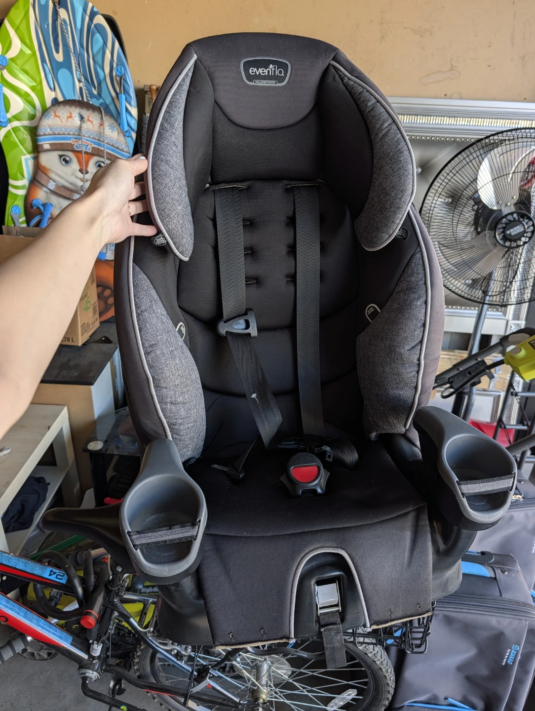Evenflo Harness Booster Car Seat - photo 3