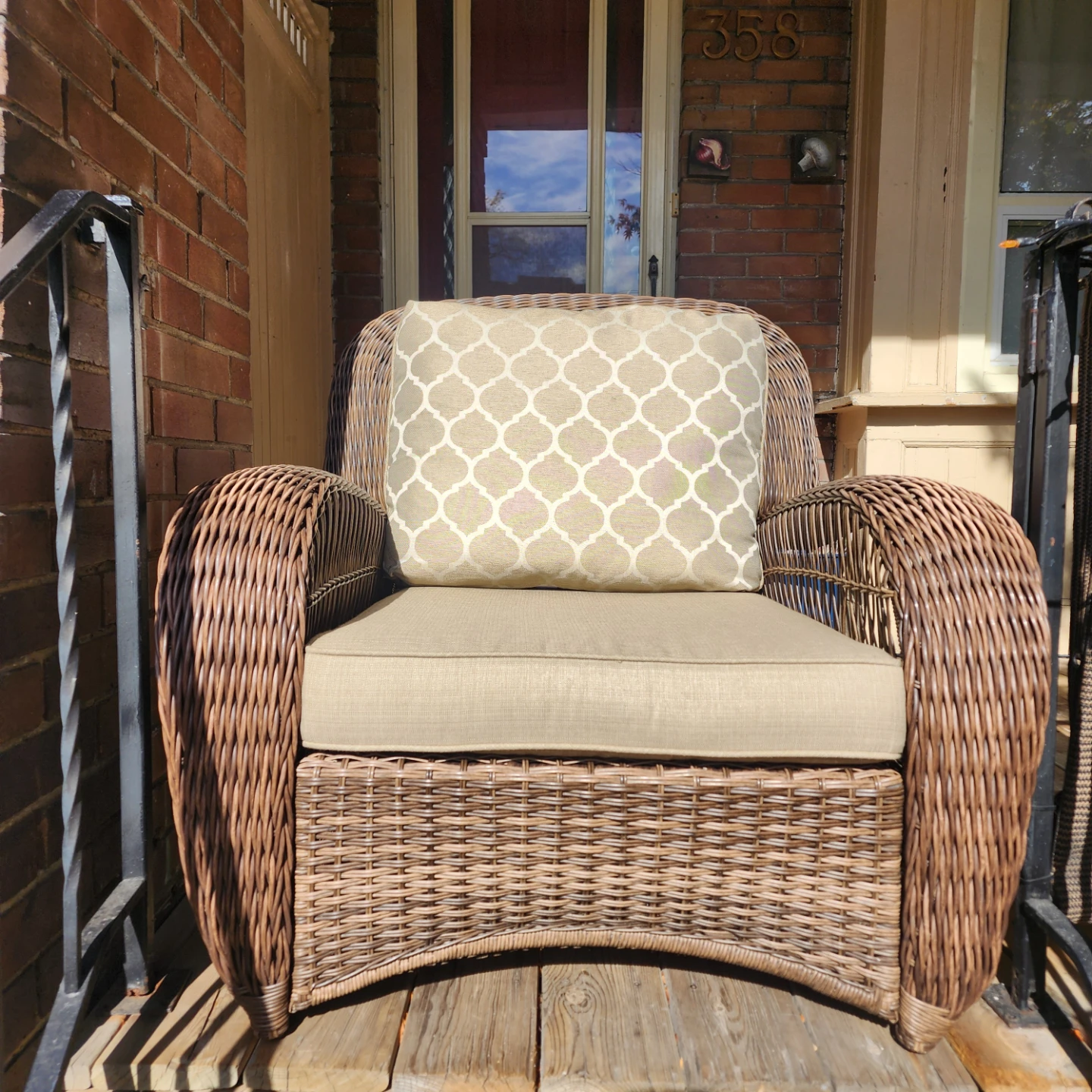 Hampton Bay Wicker Patio Chair - photo 5