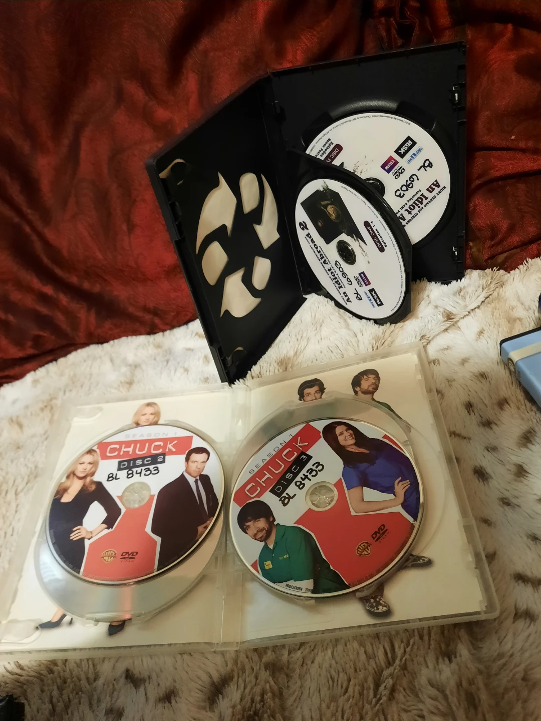 13 DVD's in cases 9 single 1 double 1 QUAD - photo 3