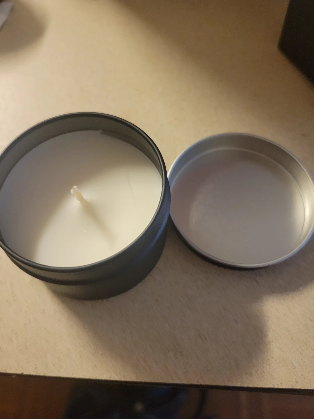 Scented Candle in Black Tin - photo 3