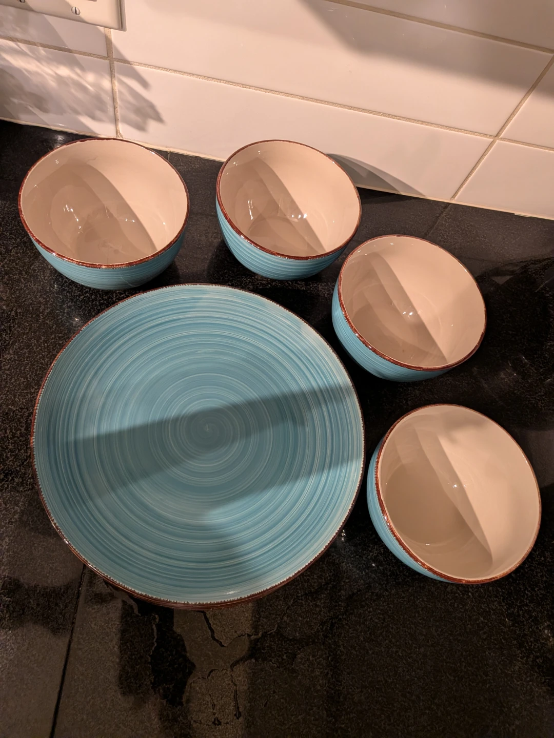 Set of 4 blue dinner plates and 4 matching bowls - photo 3