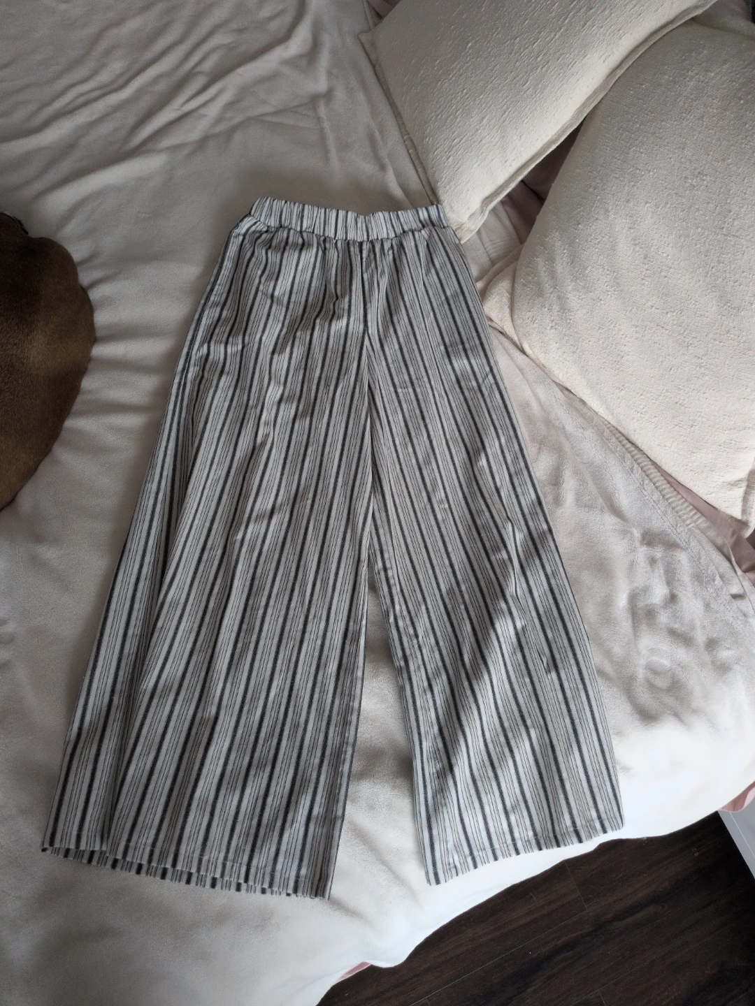 Wide leg cotron-linen blend striped pants
