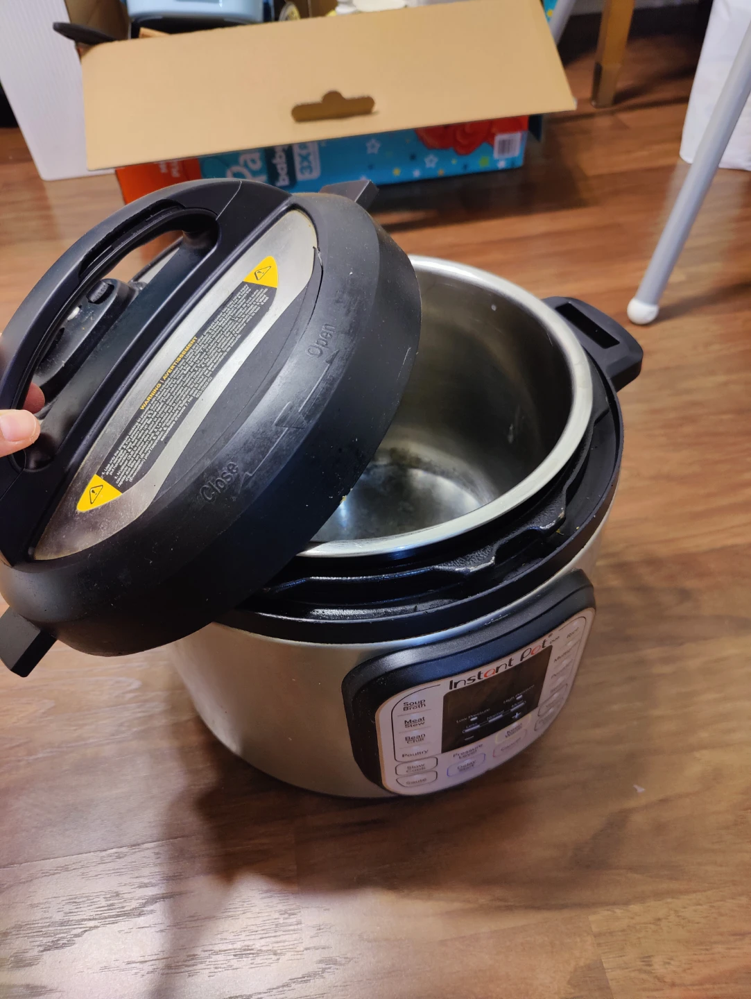 Instant Pot Duo Pressure Cooker - photo 3