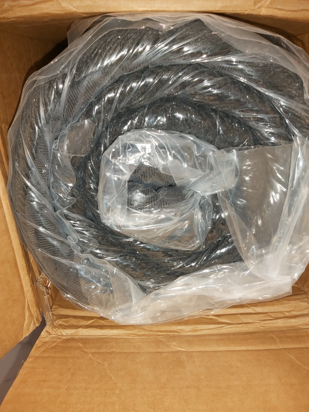 Brand new Vantto Mattress in box - photo 3