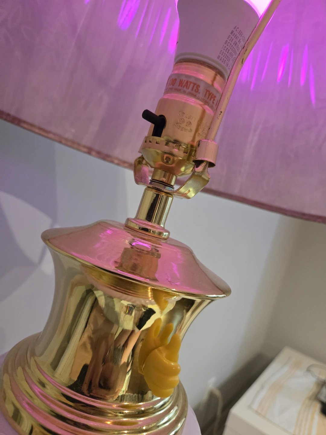 Decorative Table Lamp with Patterned Shade - photo 3