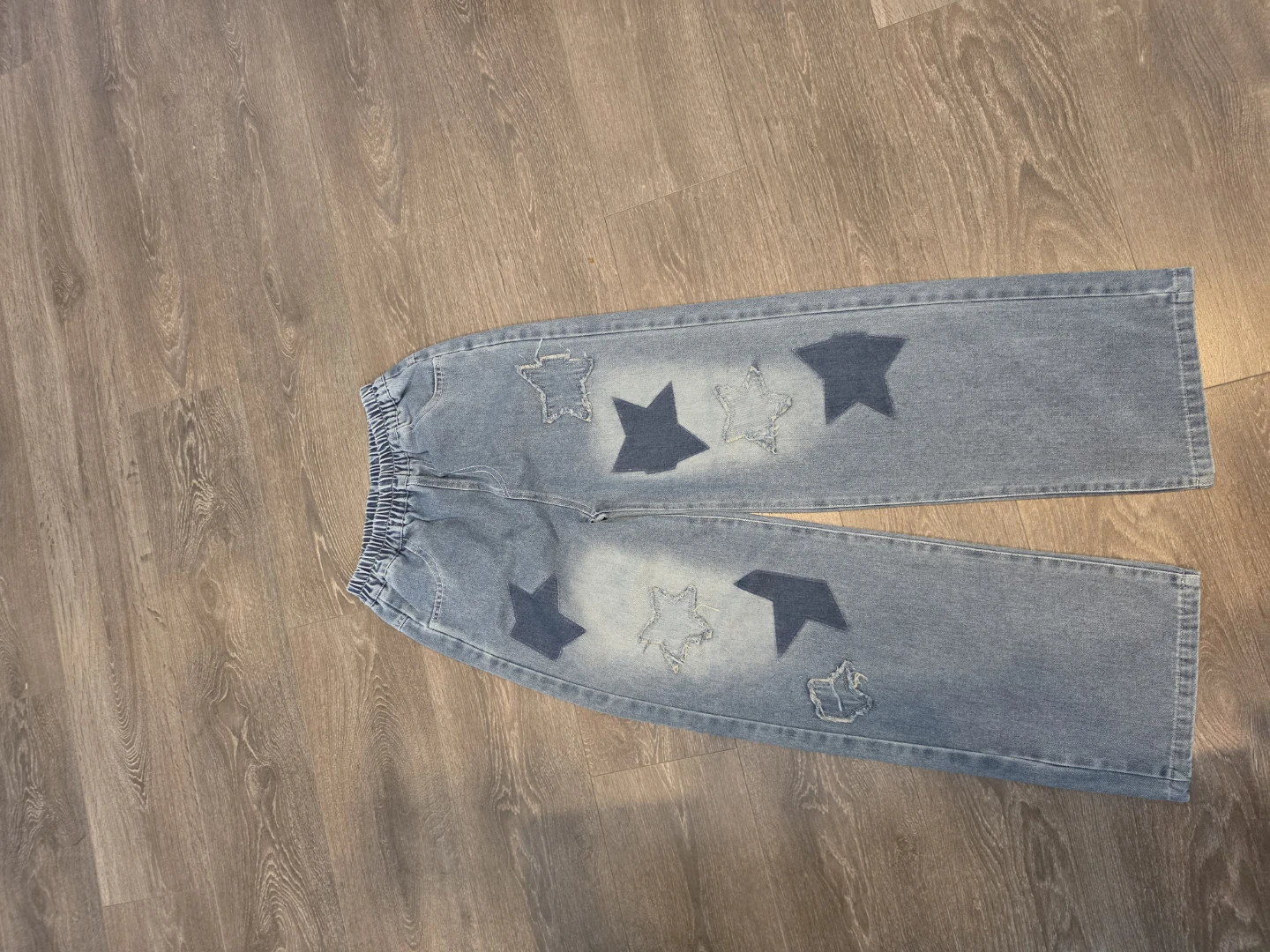 Blue Star Patch Wide Leg Jeans