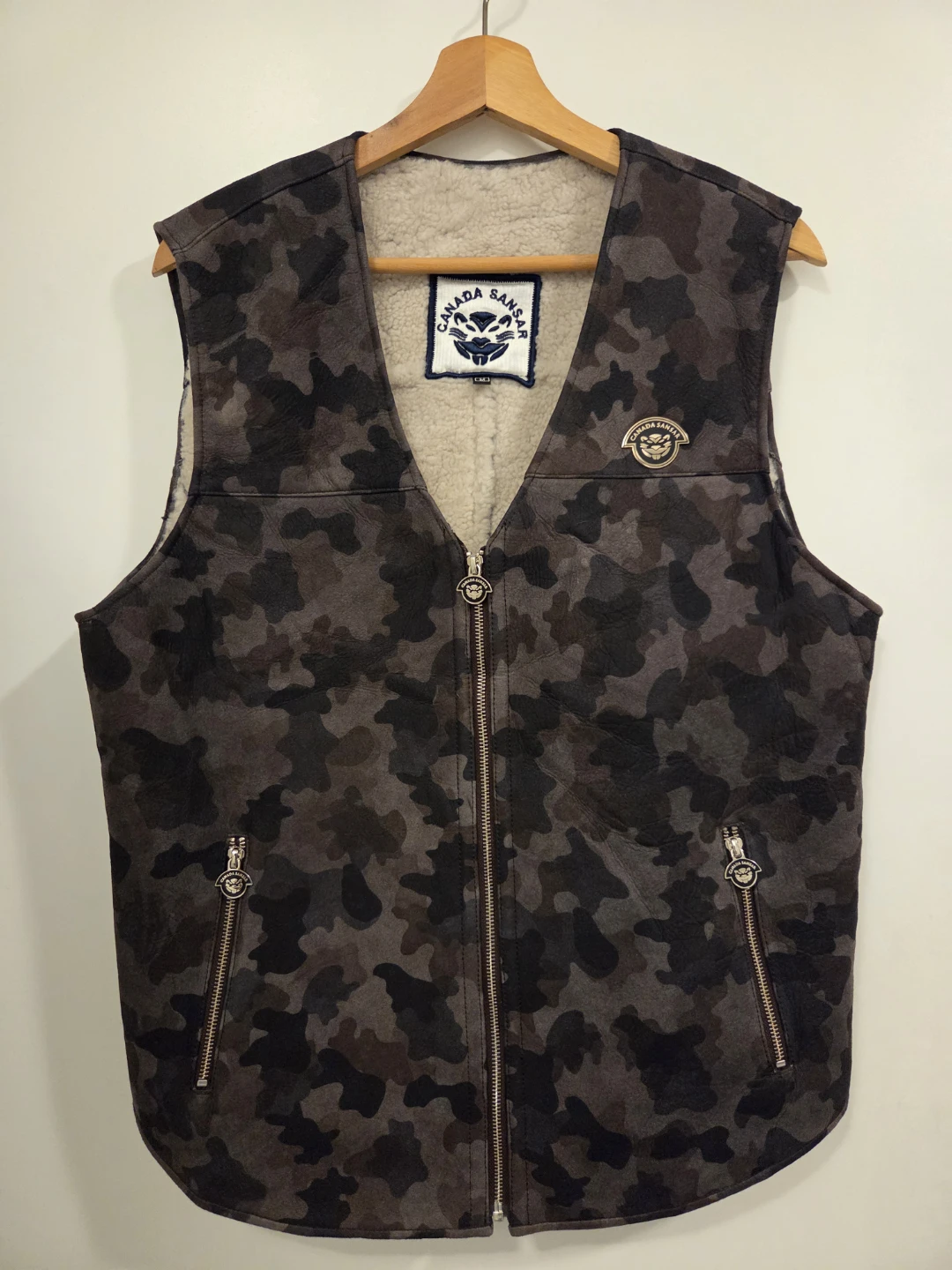 Canada Sansar Camo Vest