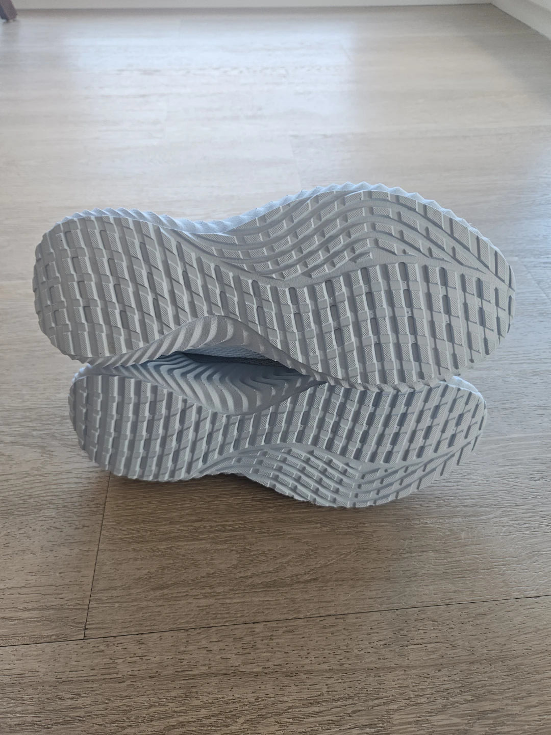 MLO Light Blue Sneakers- NEVER WORN! - photo 3