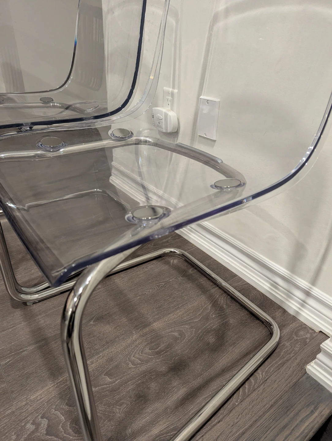 Set of 2 Ikea Clear Acrylic Dining Chairs - photo 3