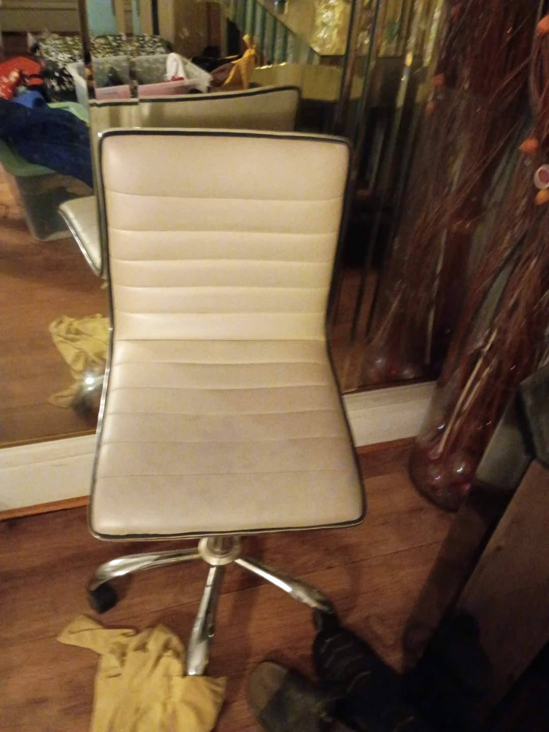 White Office Desk Chair