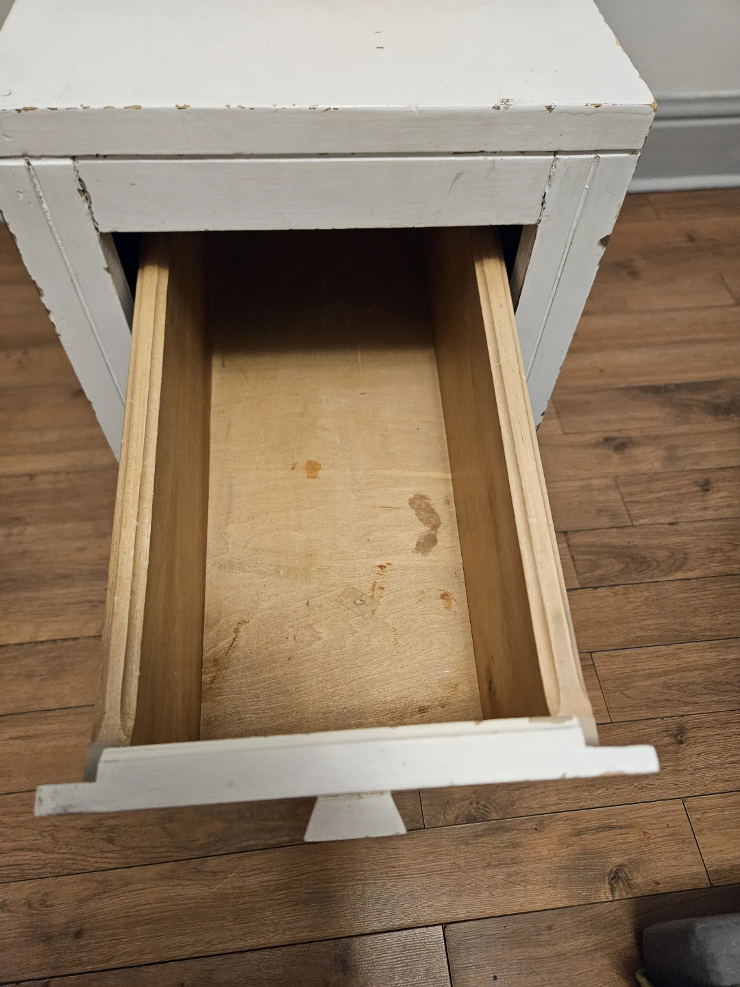 Solid wood old small cabinet  4 drawers - photo 4