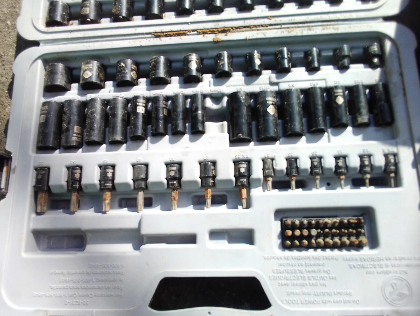 Stanley Professional Grade 122-Piece Black Chrome Socket Set - photo 2