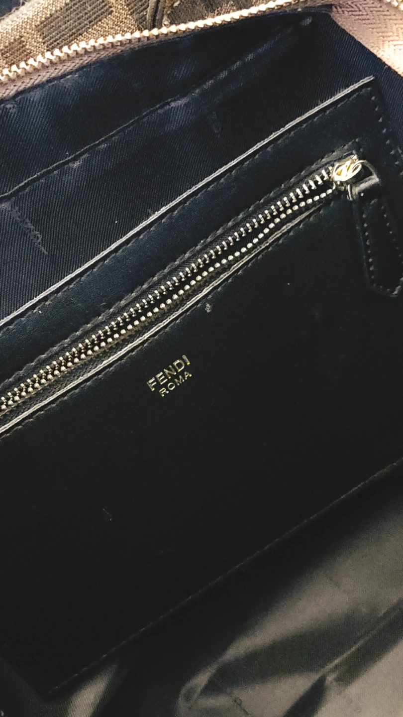 Large Fendi Zucca Tote Bag - photo 5