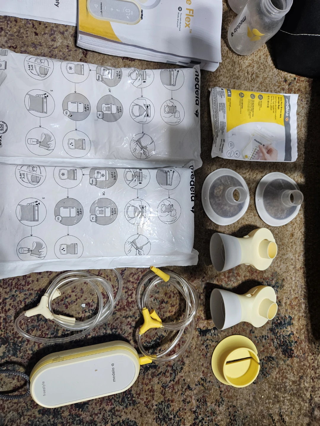 Medela Freestyle Flex Breast Pump - photo 3