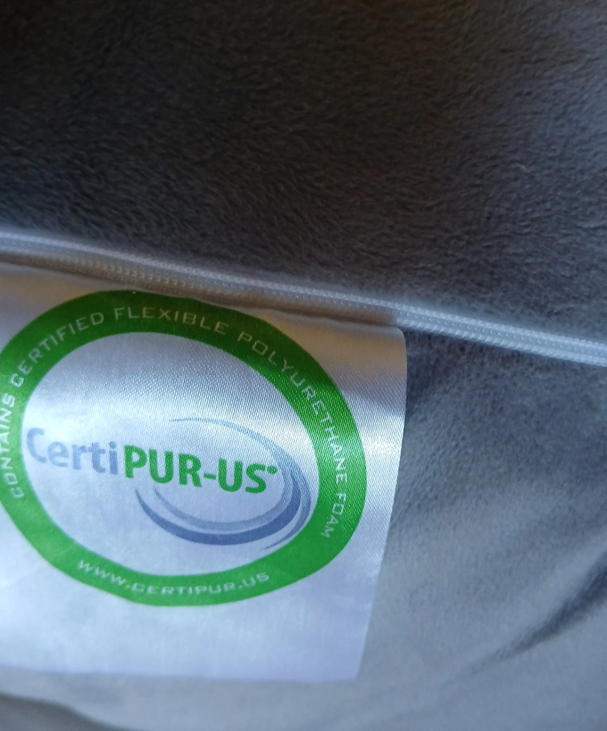Milliard Reading Pillow - photo 4
