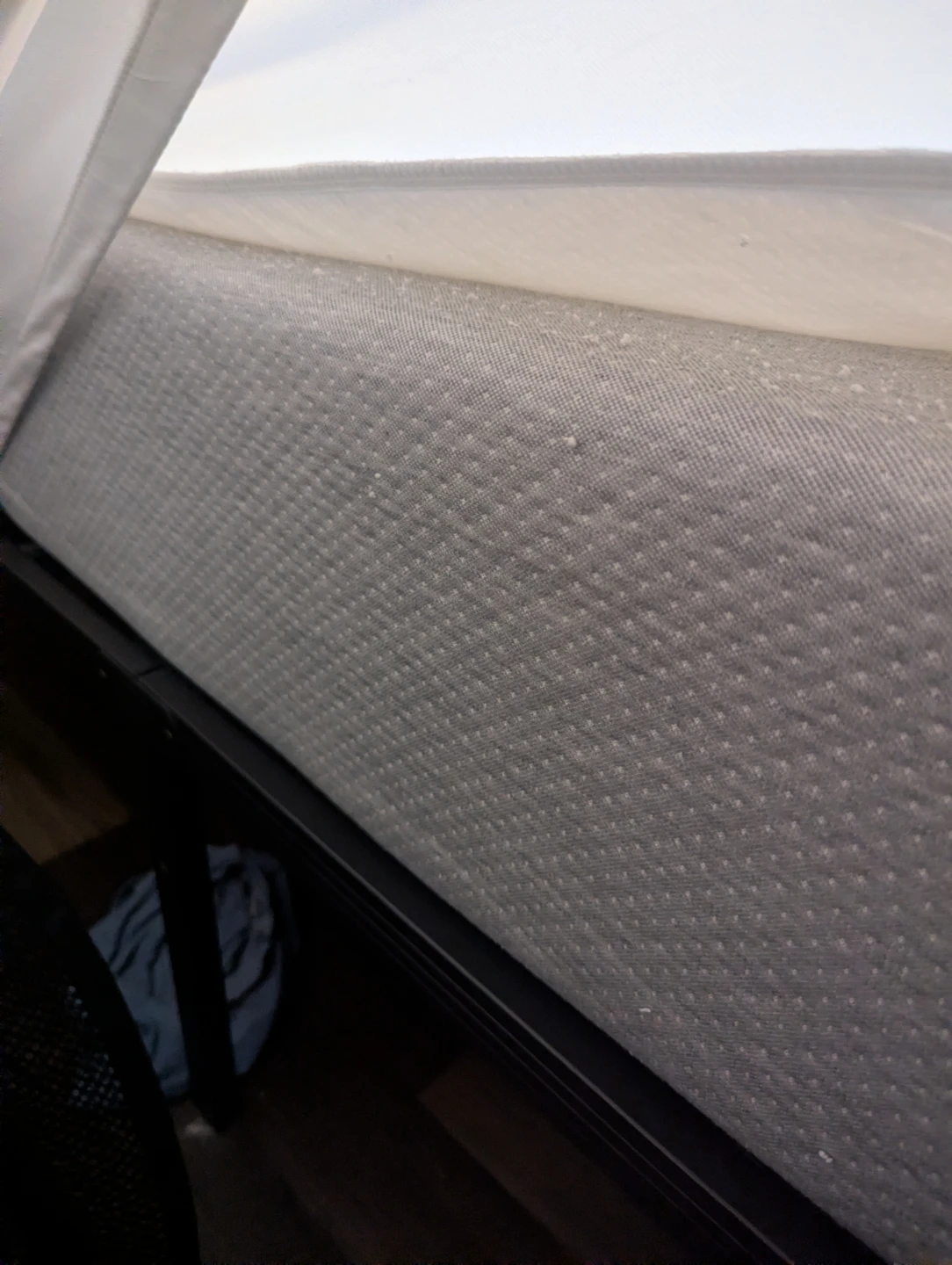 Double Mattress and Metal Frame - photo 2
