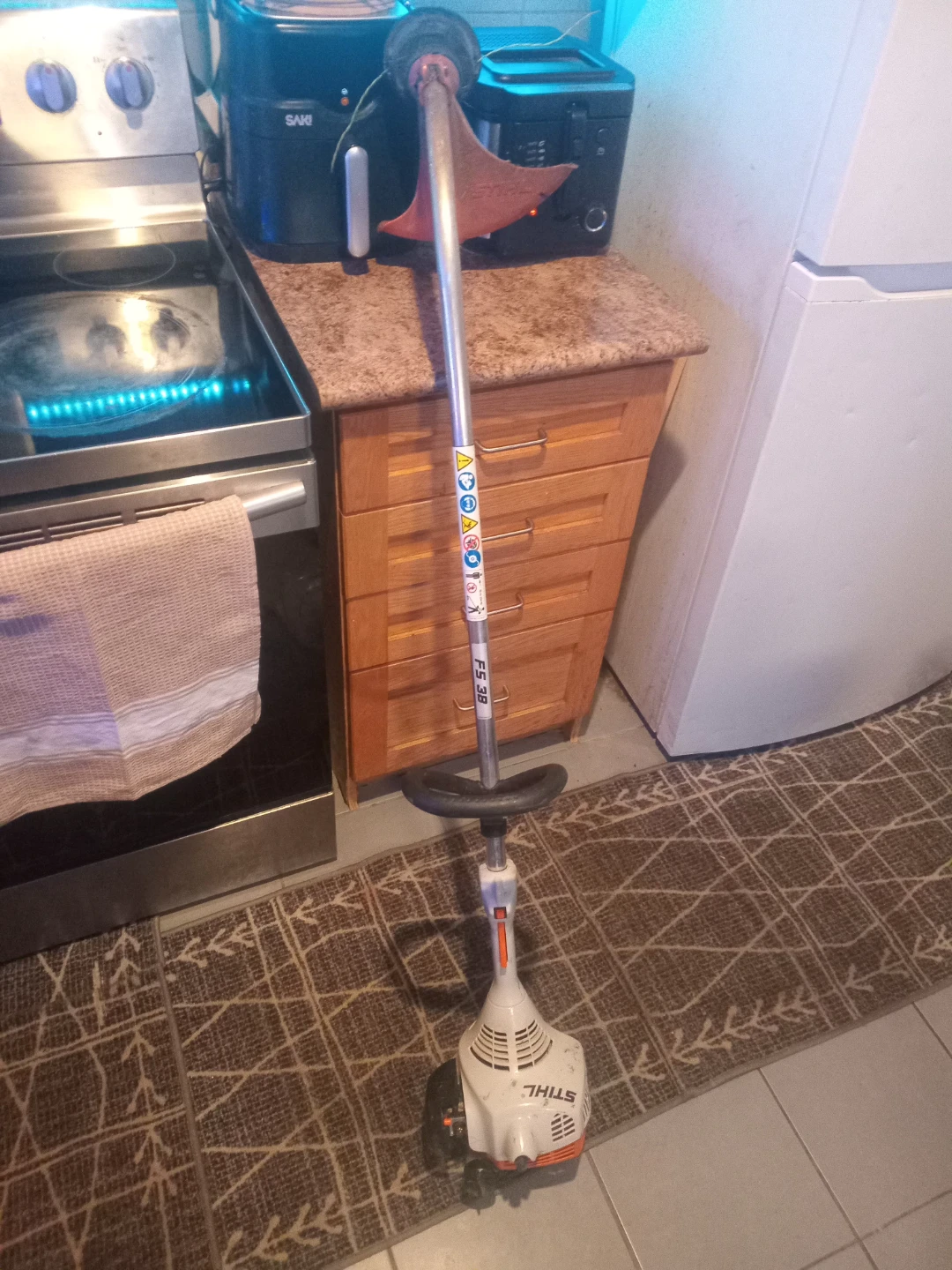 Stihl FS38 Trimmer