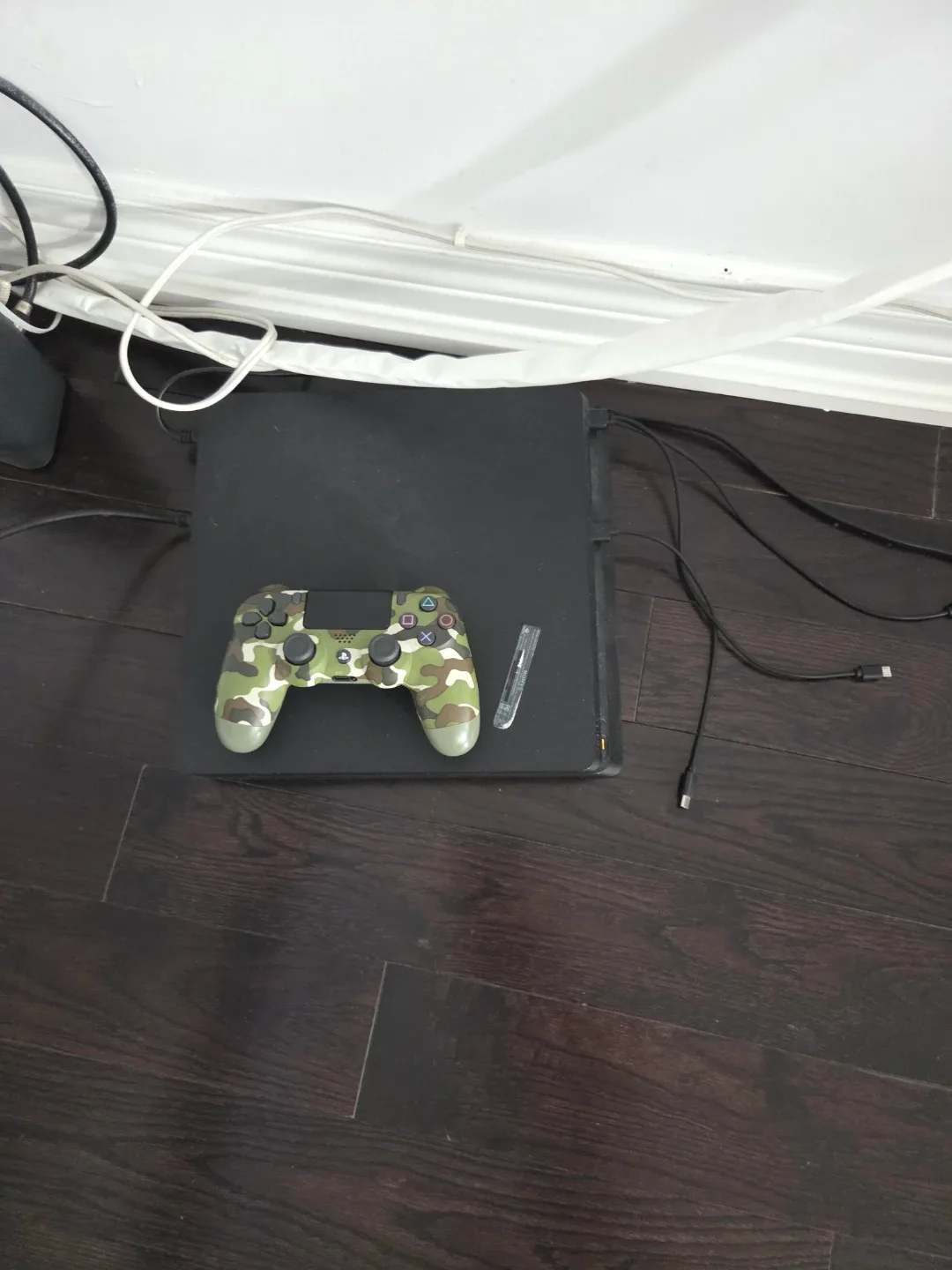 Sony PlayStation 4 Slim Console with Camo Controller