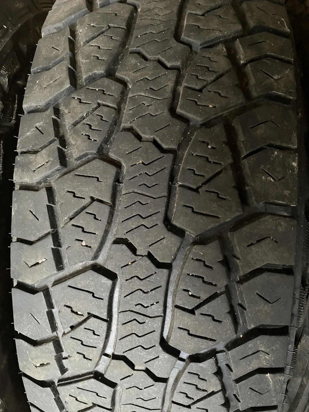 Tires (LT 245/75R16) - photo 3