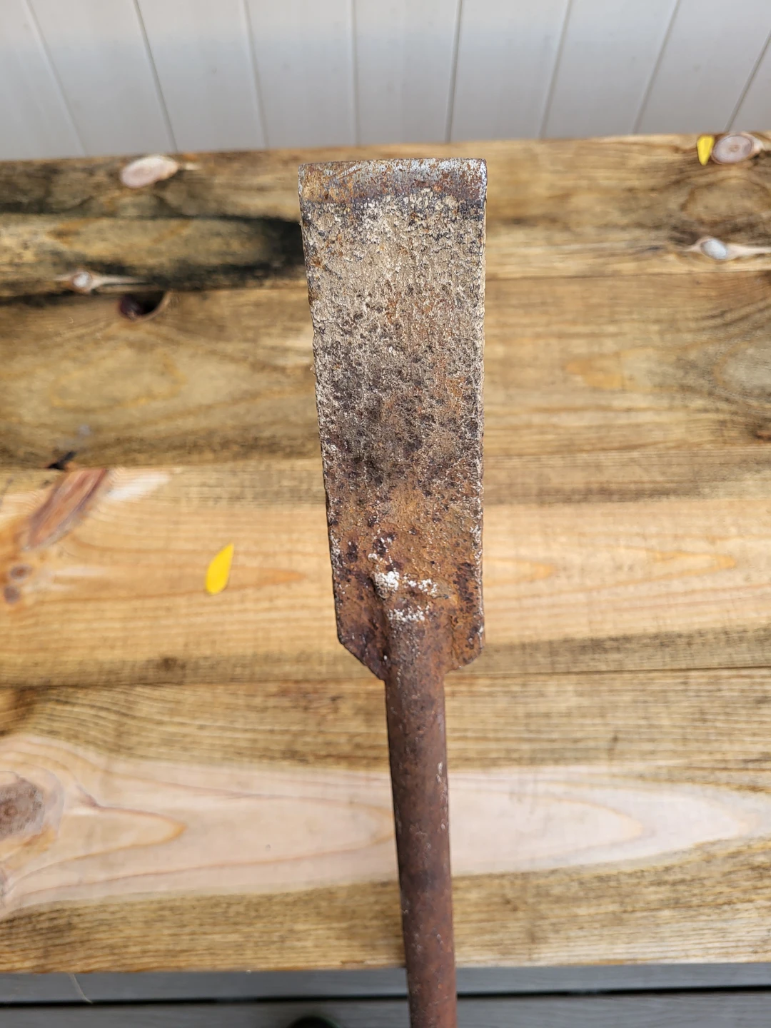 Metal ice scraper/ chipper