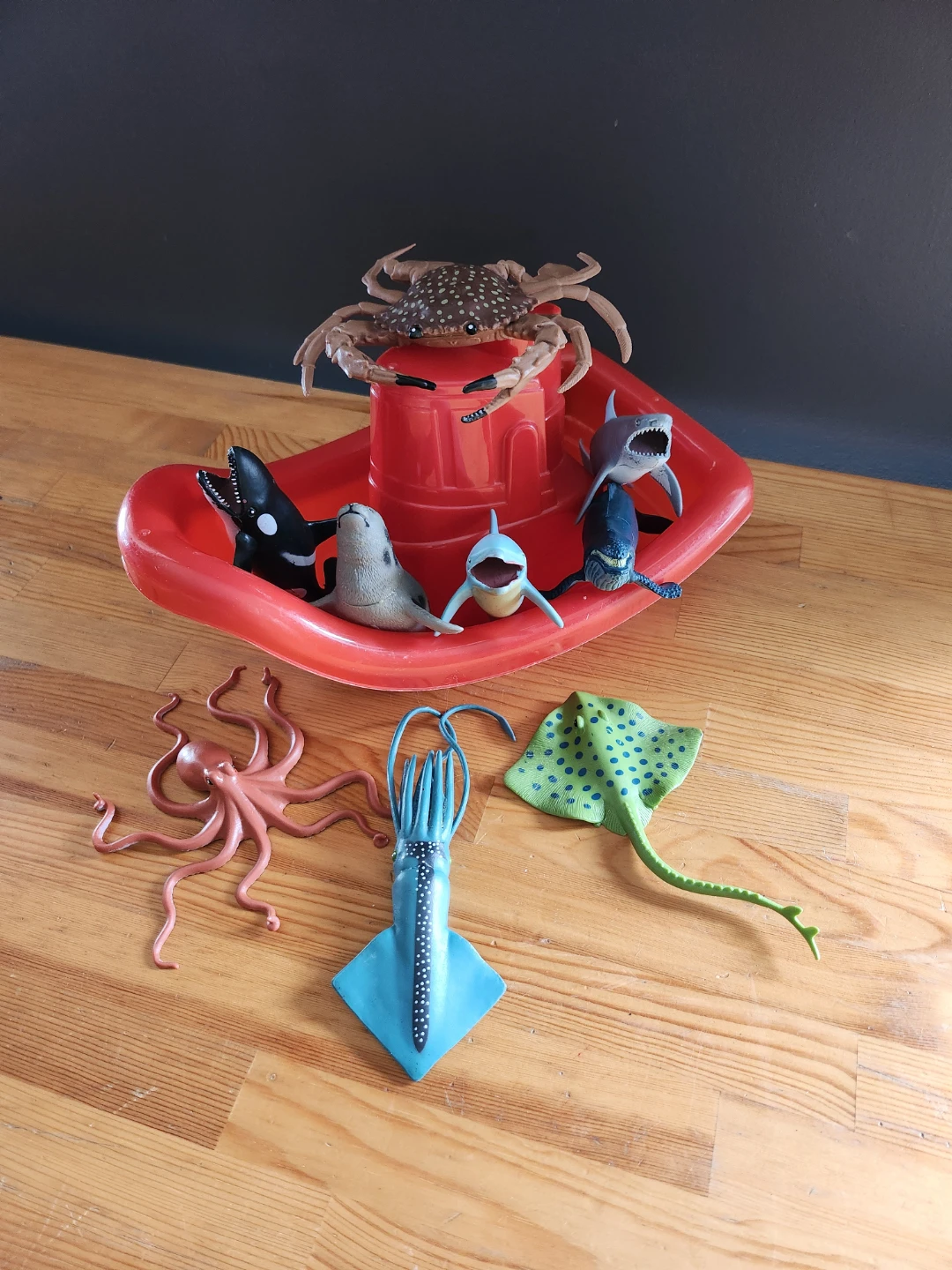 Sea Animal Figurines and Toy Boats Set - photo 2