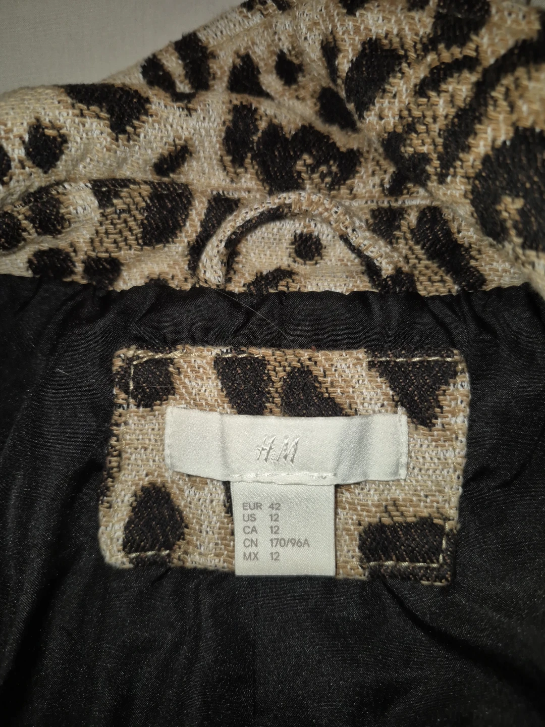 H&M Leopard Print Jacket - photo 2