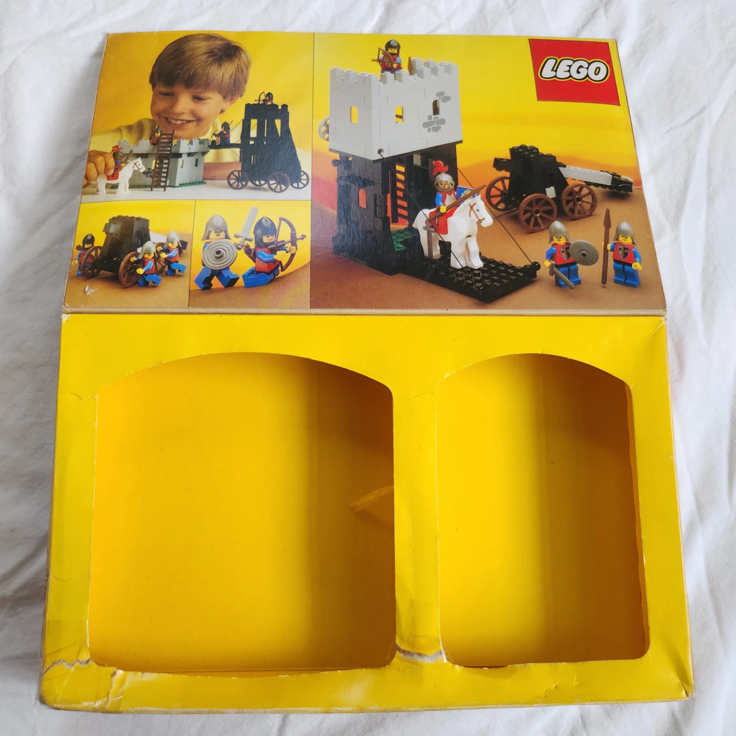 Vintage LEGO 6061 Siege Tower - photo 5