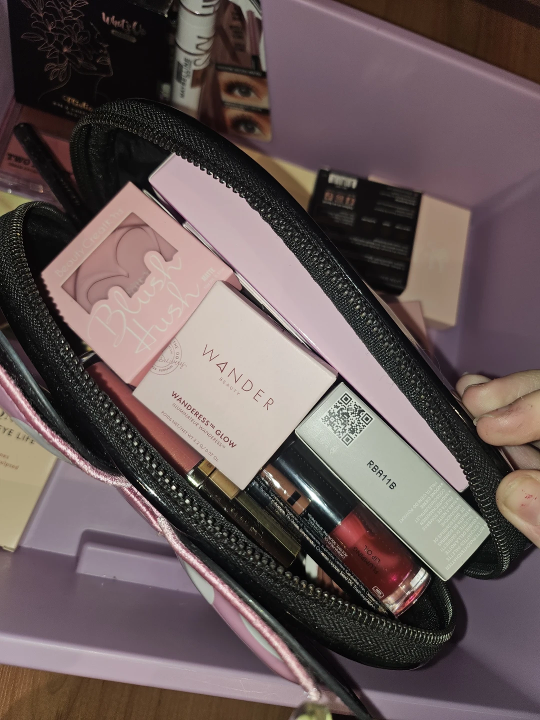 Assorted Beauty Products and Makeup Bags - photo 5