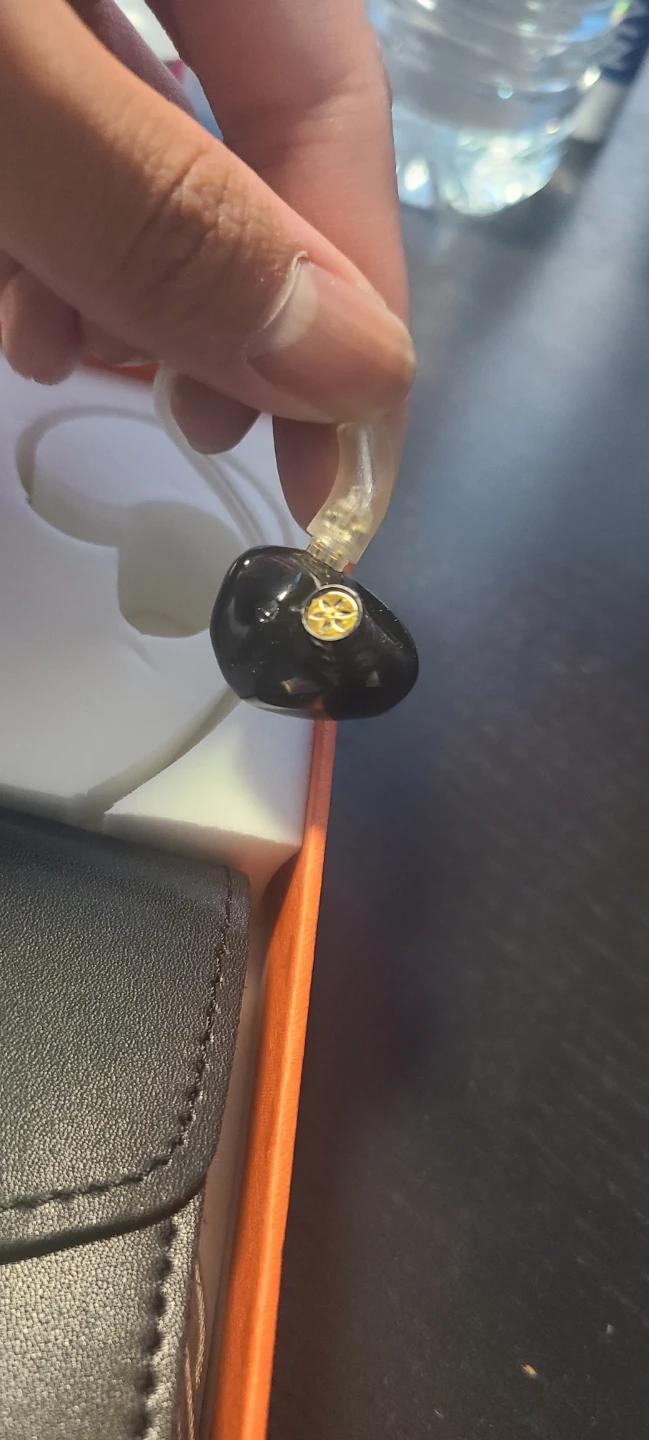 7Hz sonus In-Ear Monitors - photo 3