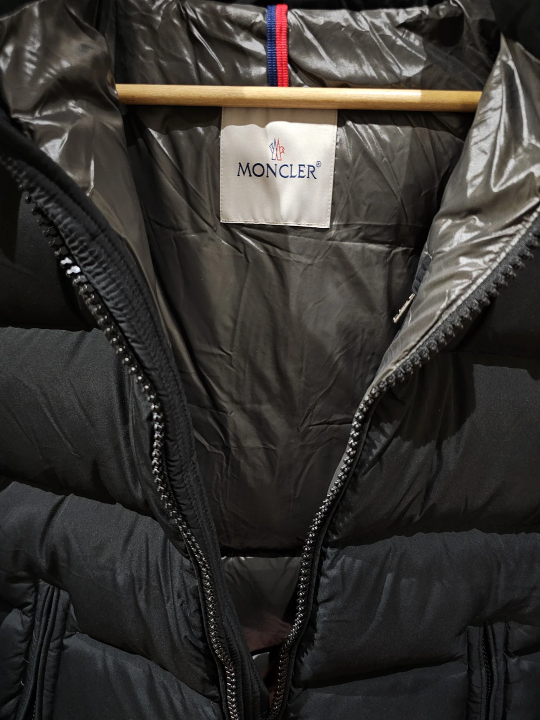 Moncler jacket black - photo 4