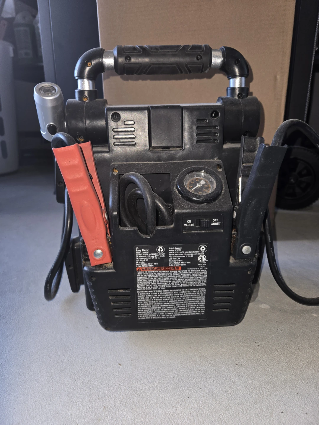 MotoMaster Eliminator Battery Booster Pack with Air Compressor - photo 4