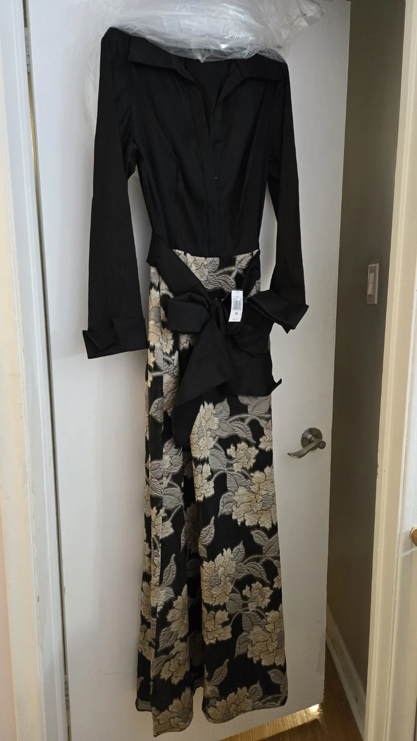 Betsy & Adam Floral Formal Gown Size 14