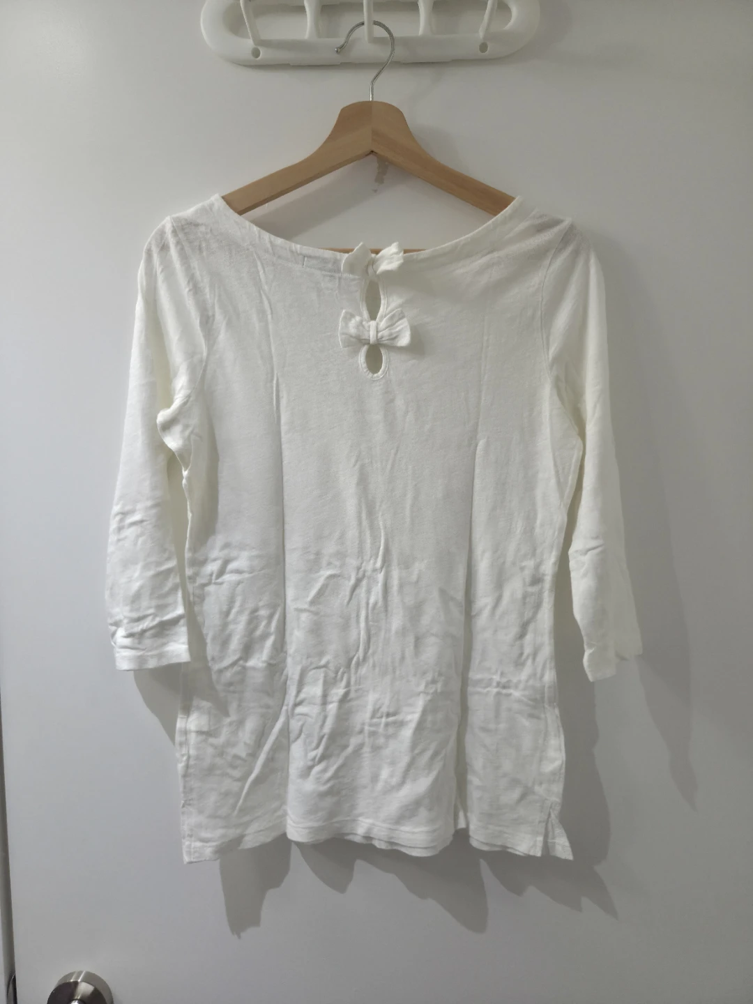 Gap White 3/4 Sleeve Top (Size M) - photo 2