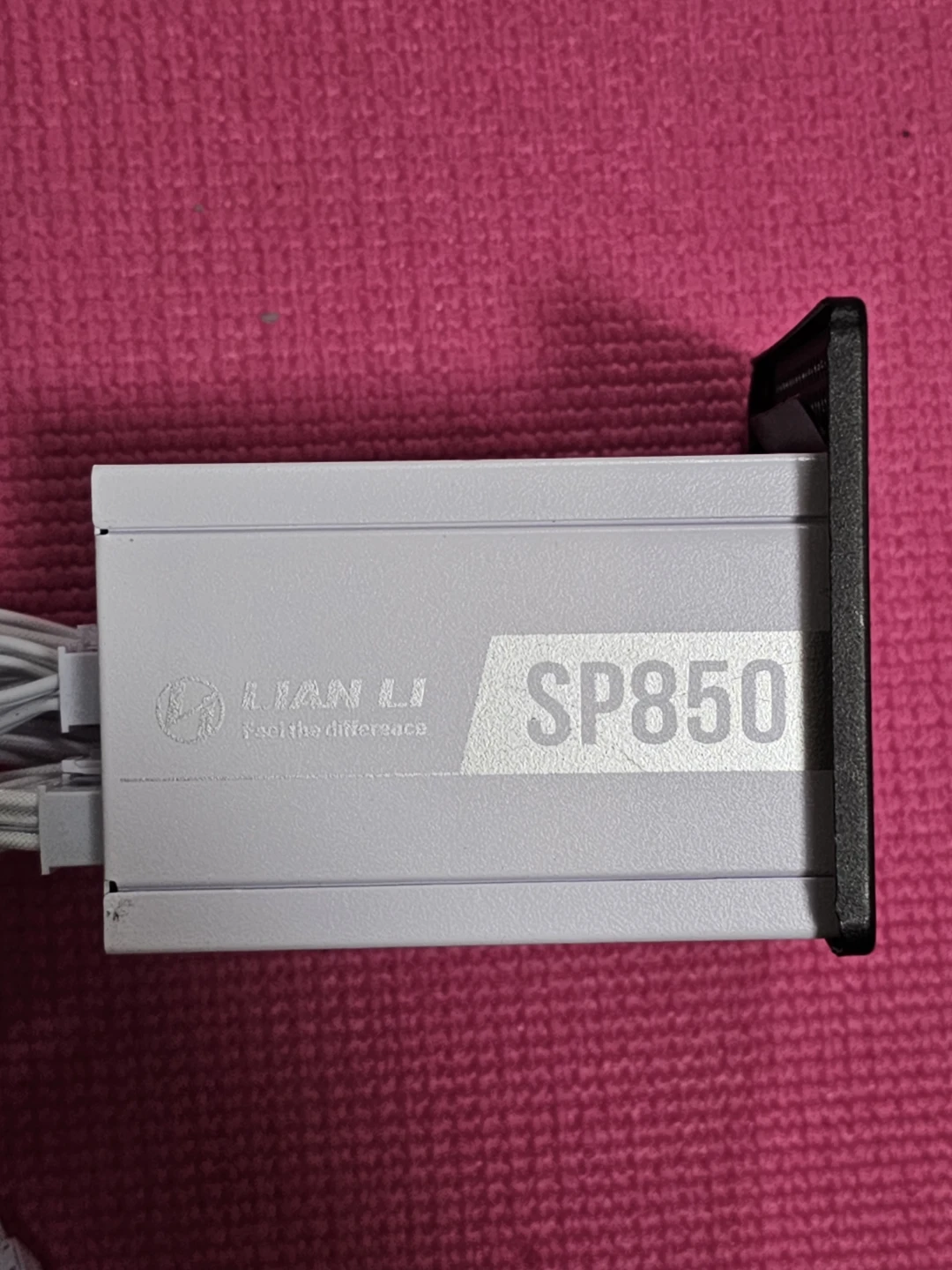 Lian Li SP850 SFX Power Supply - photo 2