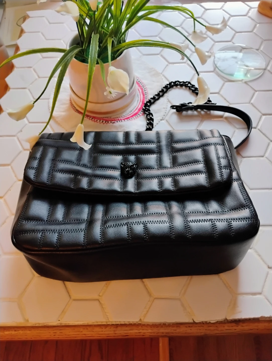 Milano Moda Black Ostrich-Embossed Handbag - photo 4