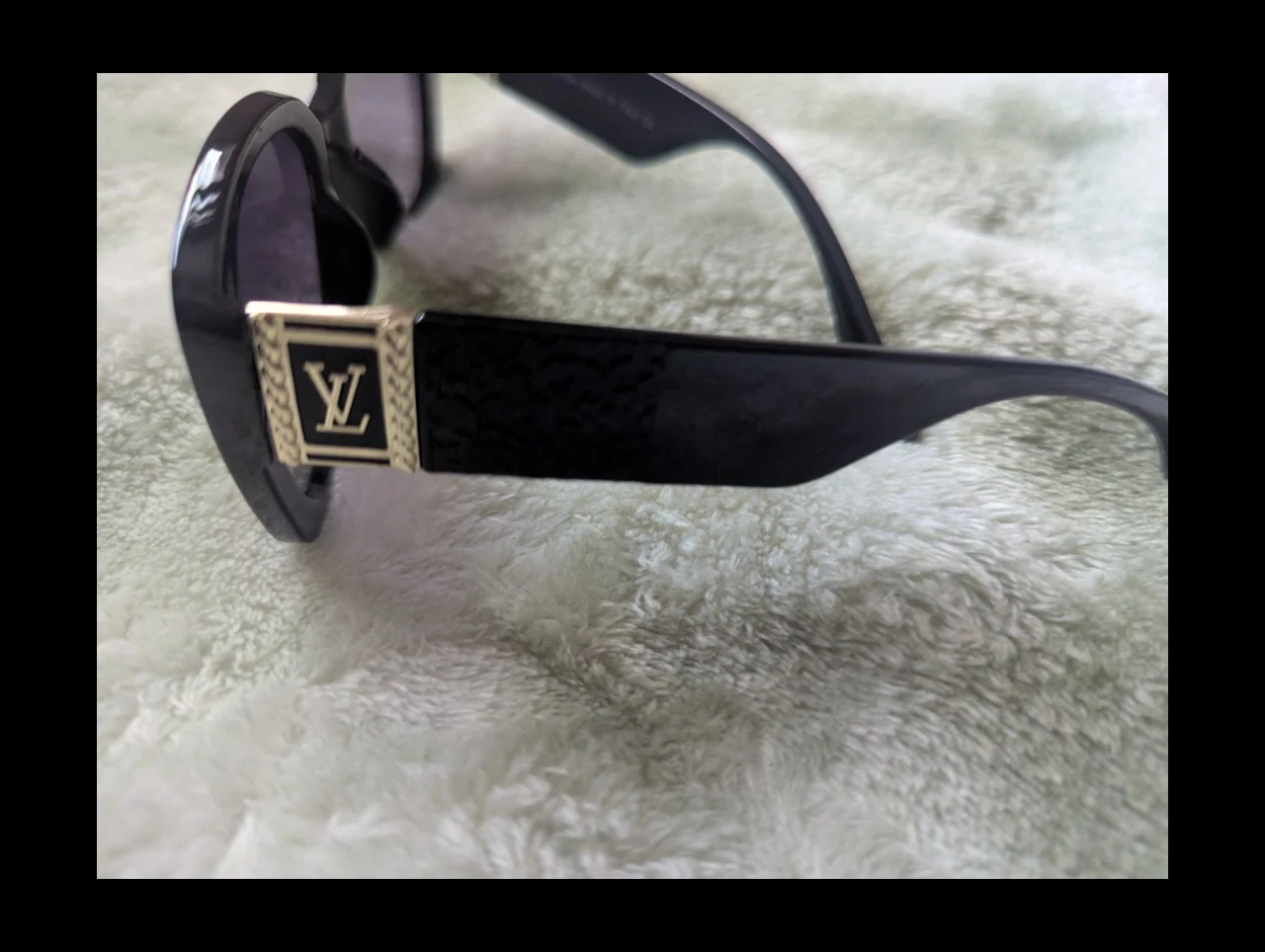Louis Vuitton Sunglasses - photo 5