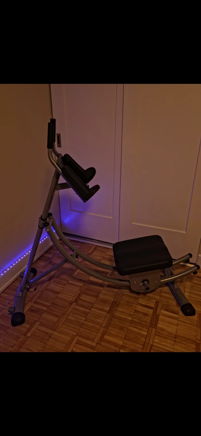 Abdominal Exercise Machine