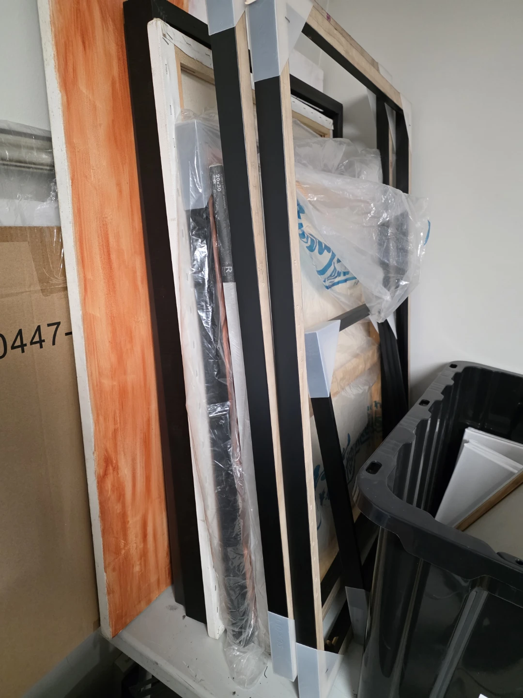 Large variety of stretched canvas  11x14 with frames - photo 2
