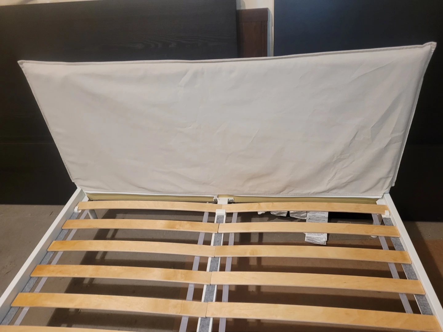 Delivery - ikea Double Bed Frame - photo 5
