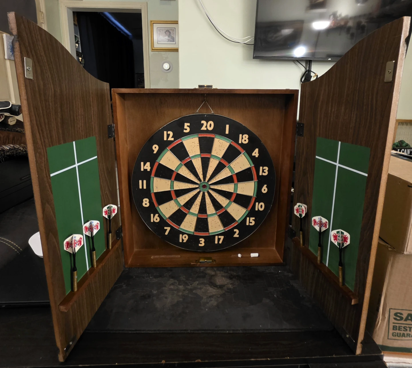 Sportcraft King of Arms Wood Cabinet with Dart Board metal darts - photo 2