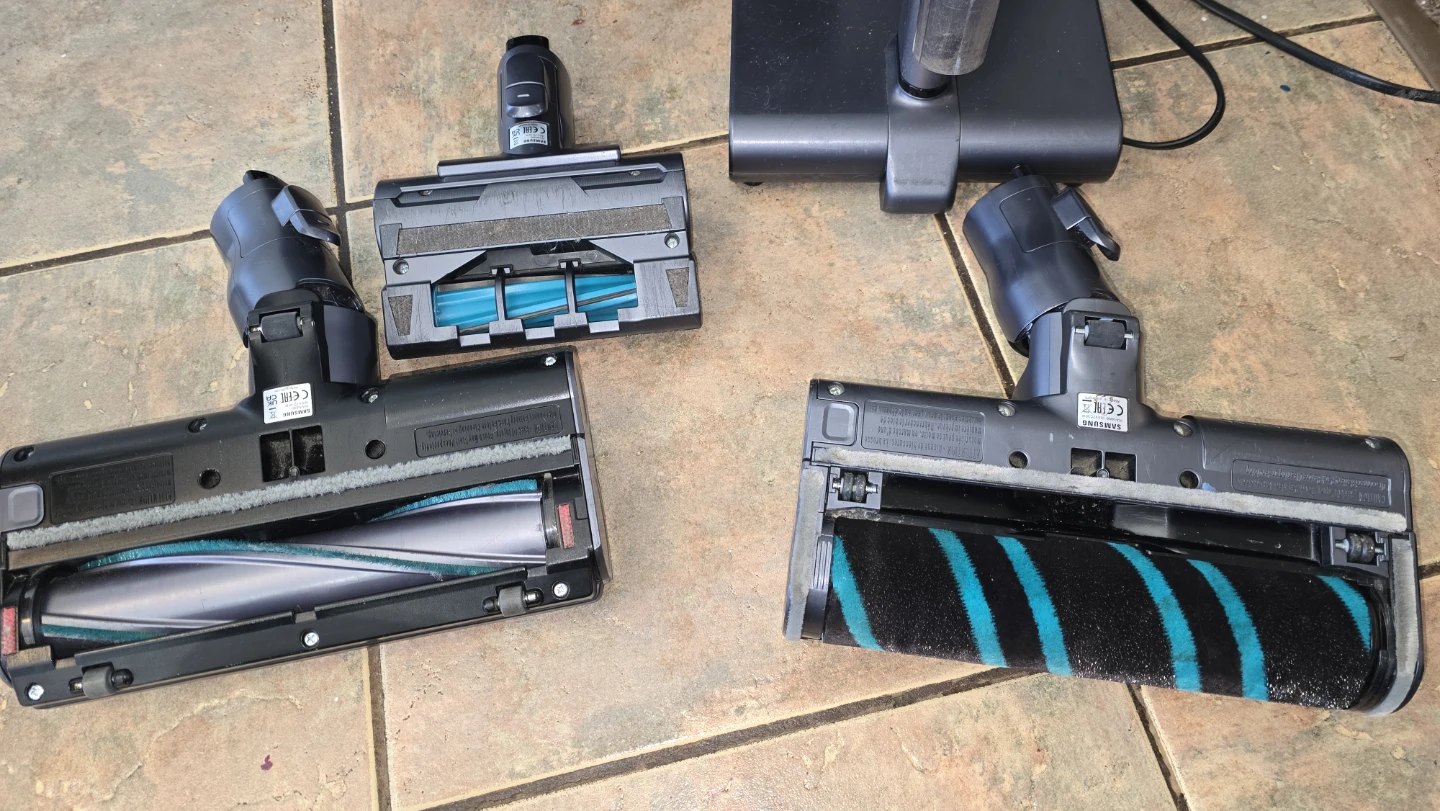 Samsung Cordless Stick Vacuum with Accessories - photo 2