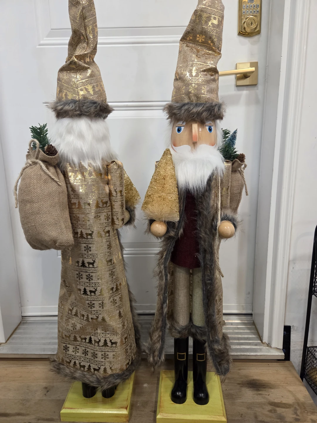 Two Gold Christmas Santa Nutcracker Figurines - photo 3